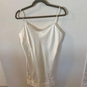 Natori White Chemise Smooth Stretchy Fabric
